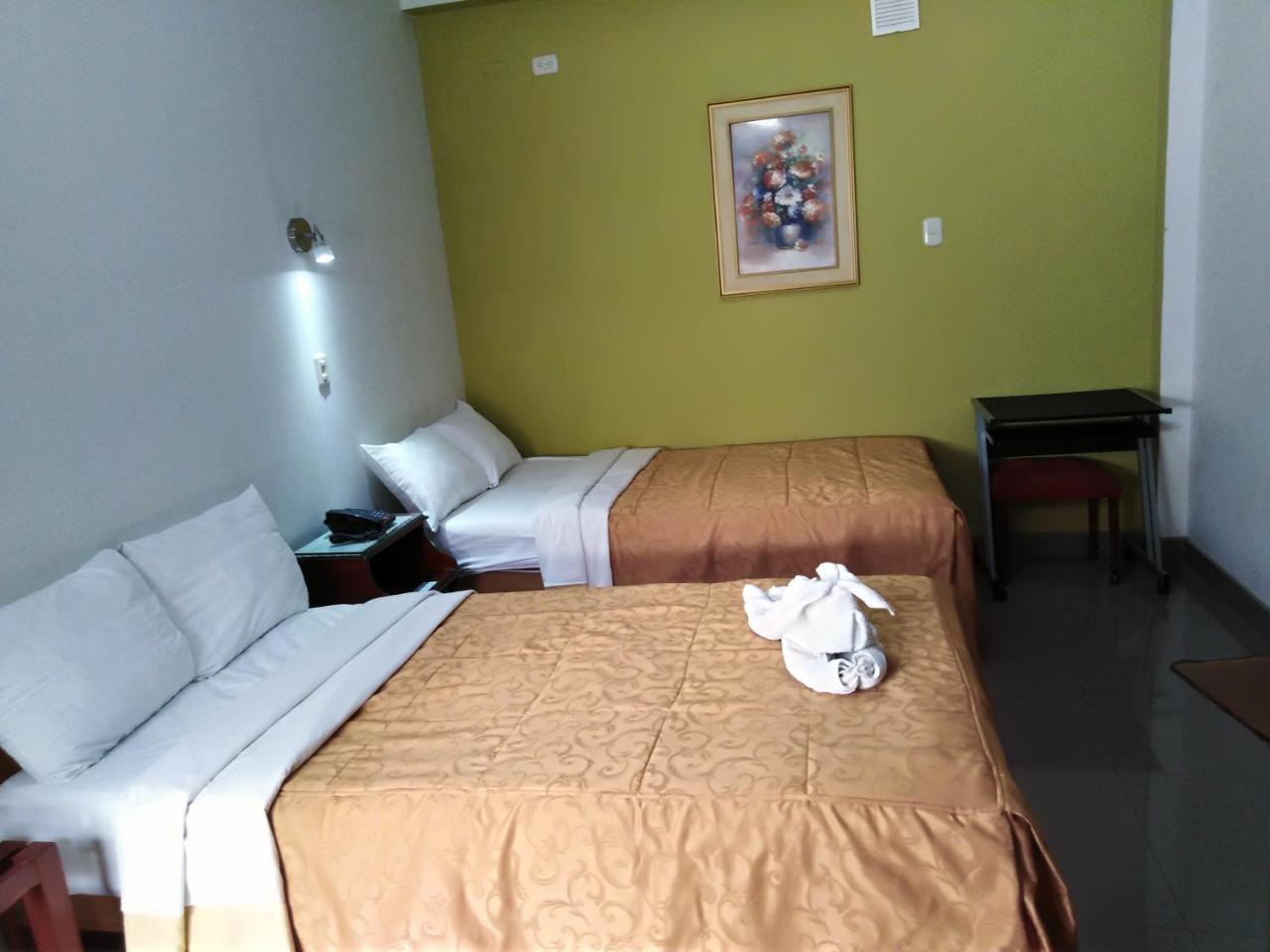 Hotel Plaza Bolognesi 344 Trujillo Zewnętrze zdjęcie